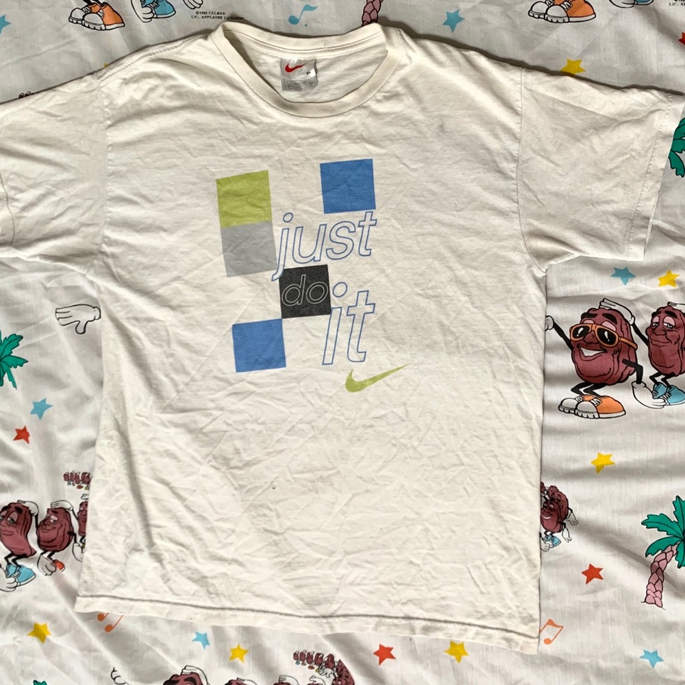 Vintage Nike graphic tee